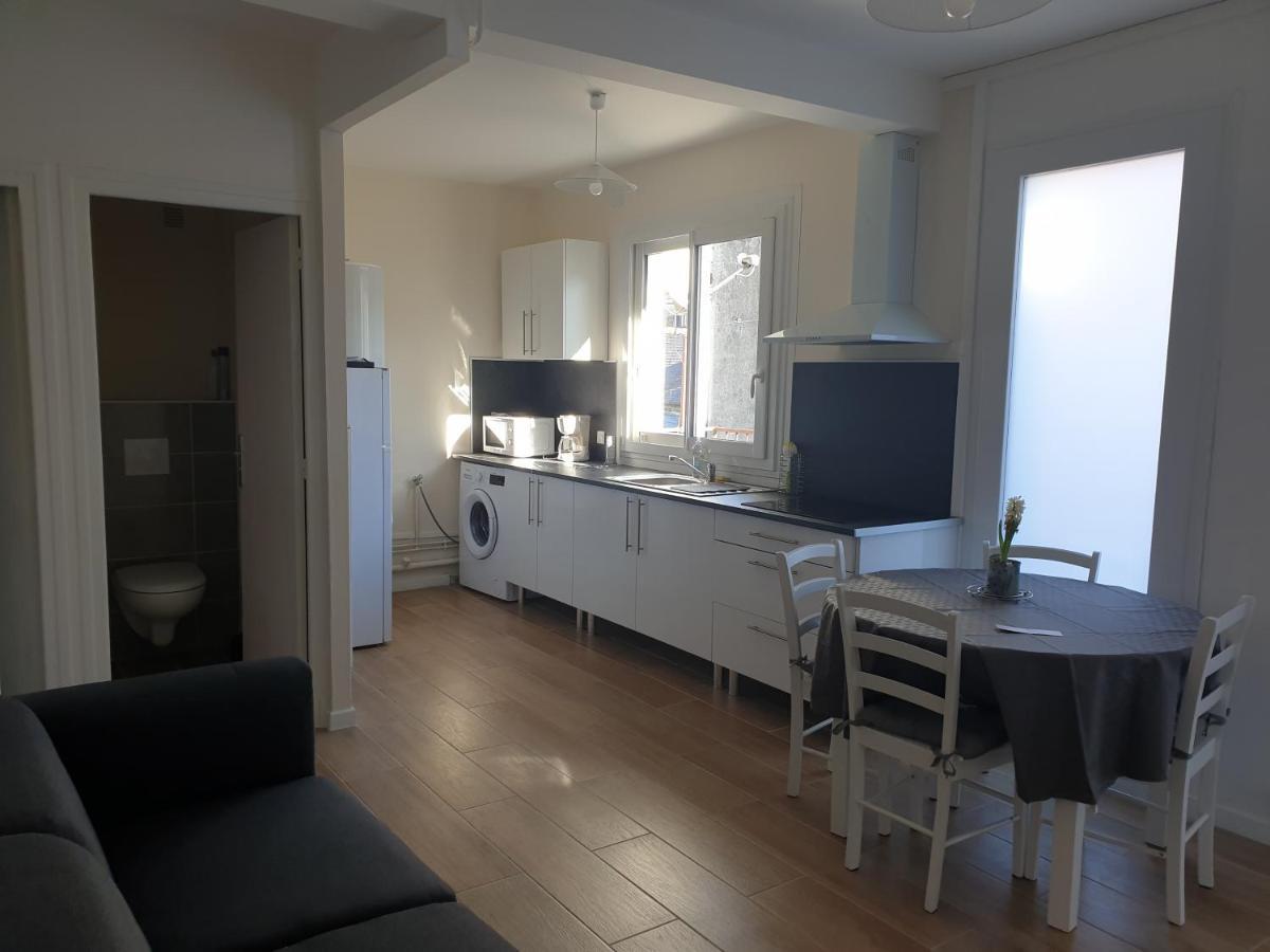 Appartement T4 Lumineux Avec Balcon - 3Eme Etage Sans Ascenseur Tarbes Kültér fotó